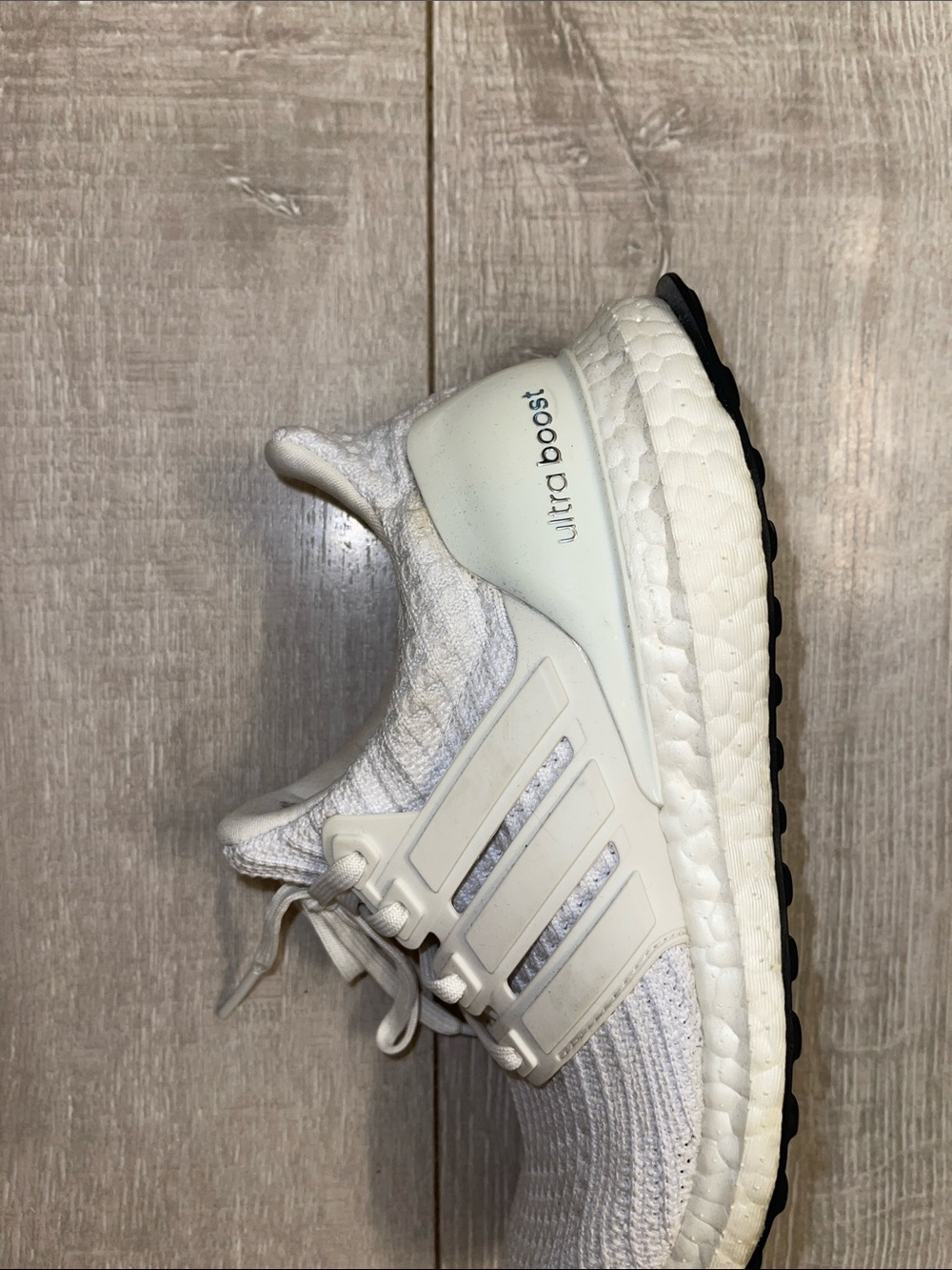 🪞🤍Adidas Ultraboost Primeknit Sneakers in white 5.5- barely worn!🤍🪞 - Picture 7 of 8